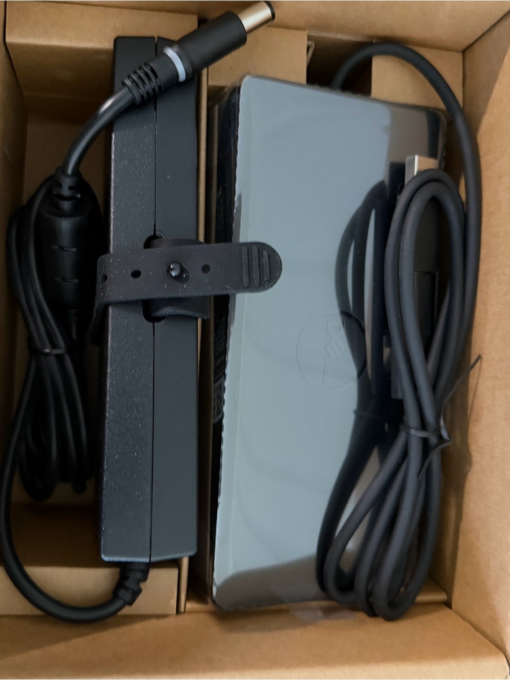 Dell D6000S Docking Station